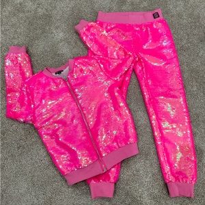 Jojo Siwa 7/8 Jojos Closet pink sequins jacket and sweatpants.